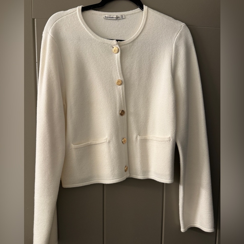 Abercrombie sweater jacket - cream, size medium